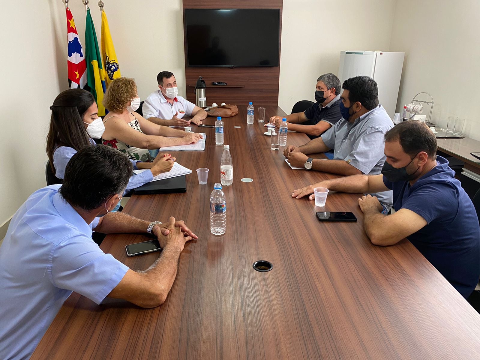 Vereadores recebem a secretária de educação de Tanabi