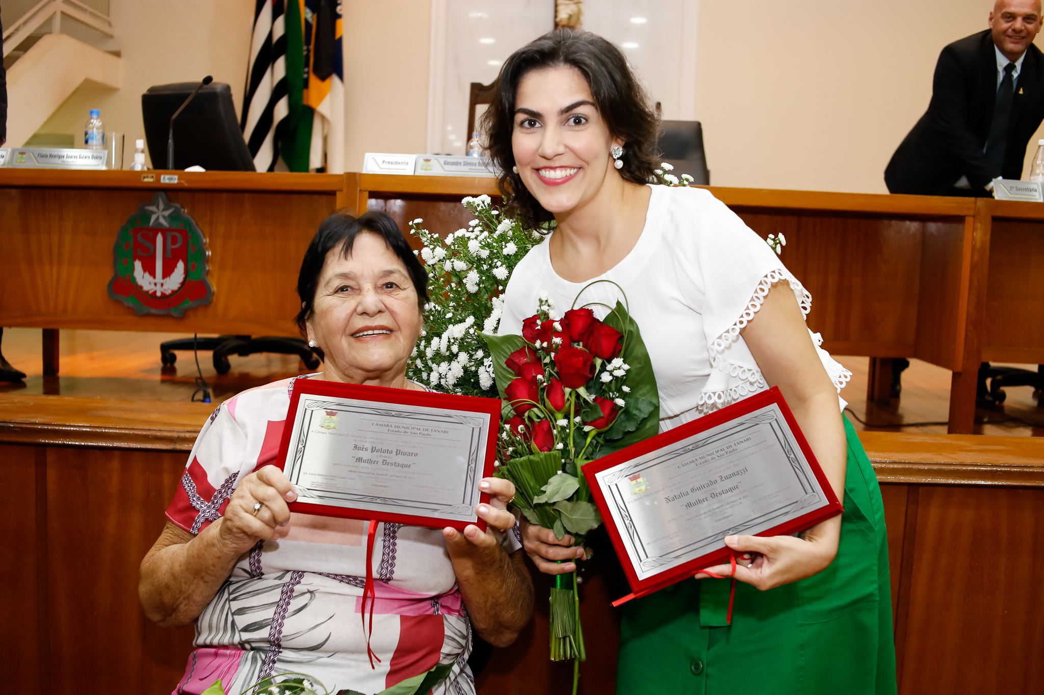 Câmara realiza Sessão Solene para homenagear mulheres destaques do município
