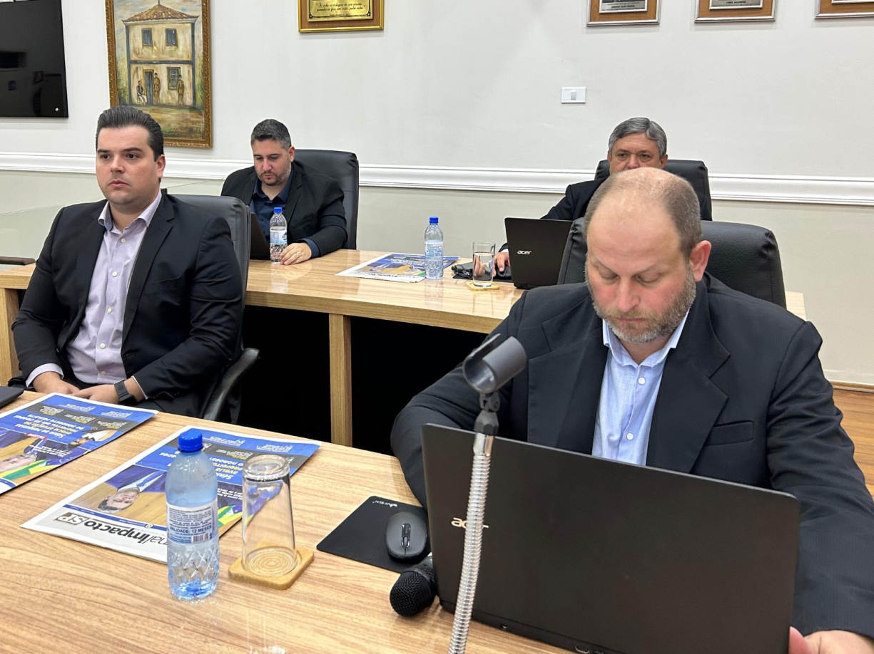 Câmara aprova créditos adicionais para veículos da Saúde e Educação