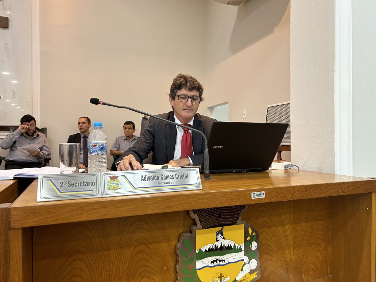 Vereador Adivaldo Cristal é eleito segundo-secretário da Câmara