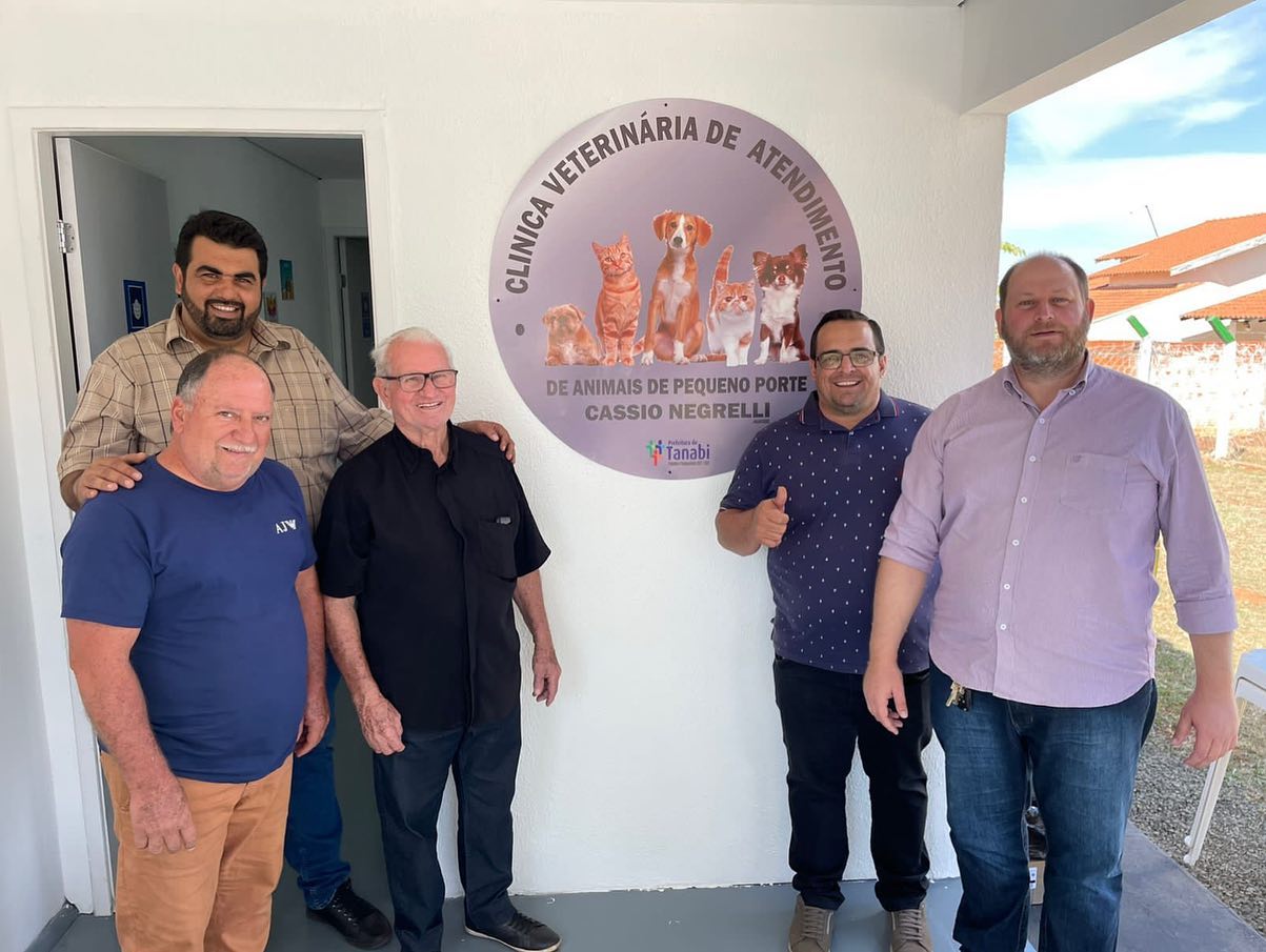 É inaugurada a Clínica Municipal Veterinária.