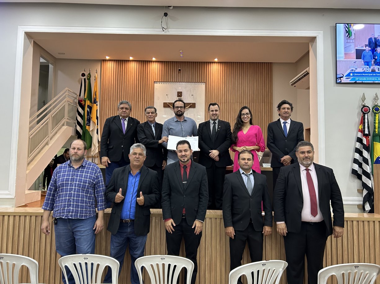 Professor de capoeira Altair José Mota é homenageado na Câmara