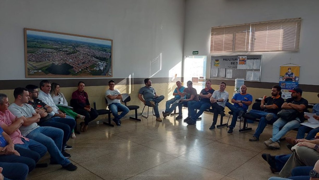 Representantes empresariais e vereadores são convocados para uma reunião com o Poder Executivo.
