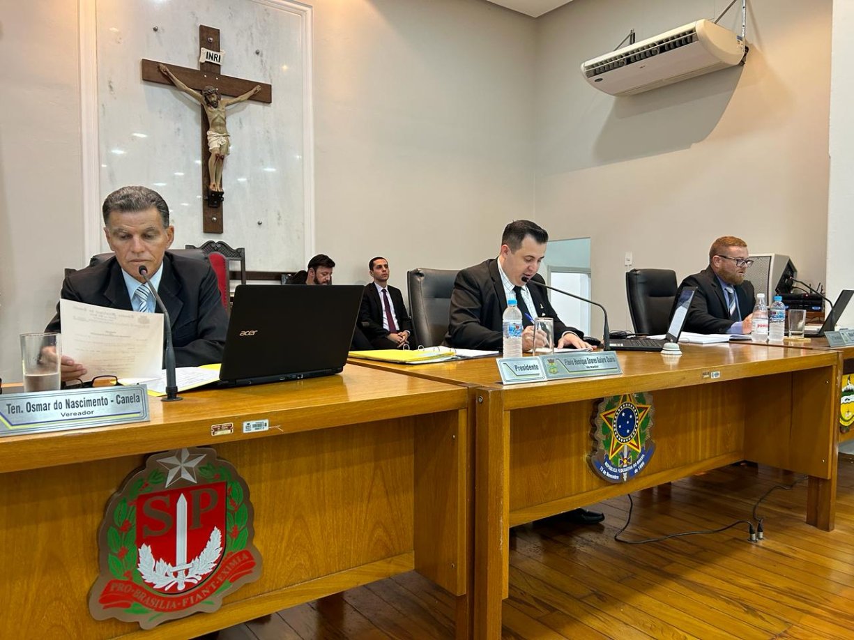 Três prédios públicos recebem nomenclatura
