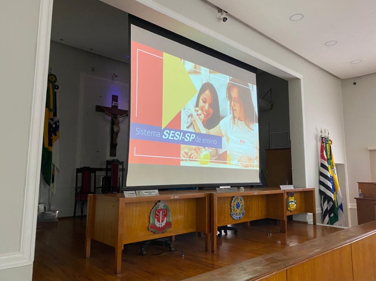 Gestores e coordenadores do município de Tanabi participam de apresentação do sistema SESI.