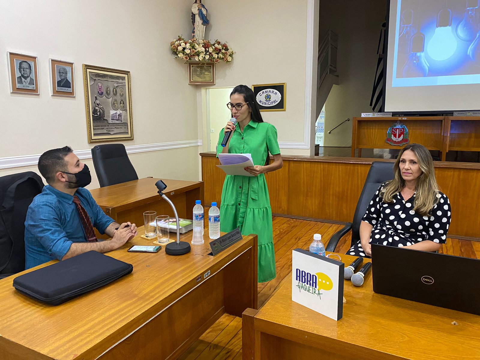 Bate papo em atenção à gagueira é realizado na Câmara