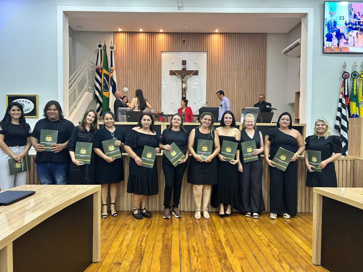 Câmara concede moção de aplausos aos agentes de combate às endemias